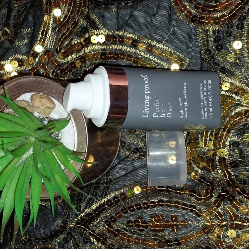 🆕️LIVING PROOF PERFECT HAIR DAY